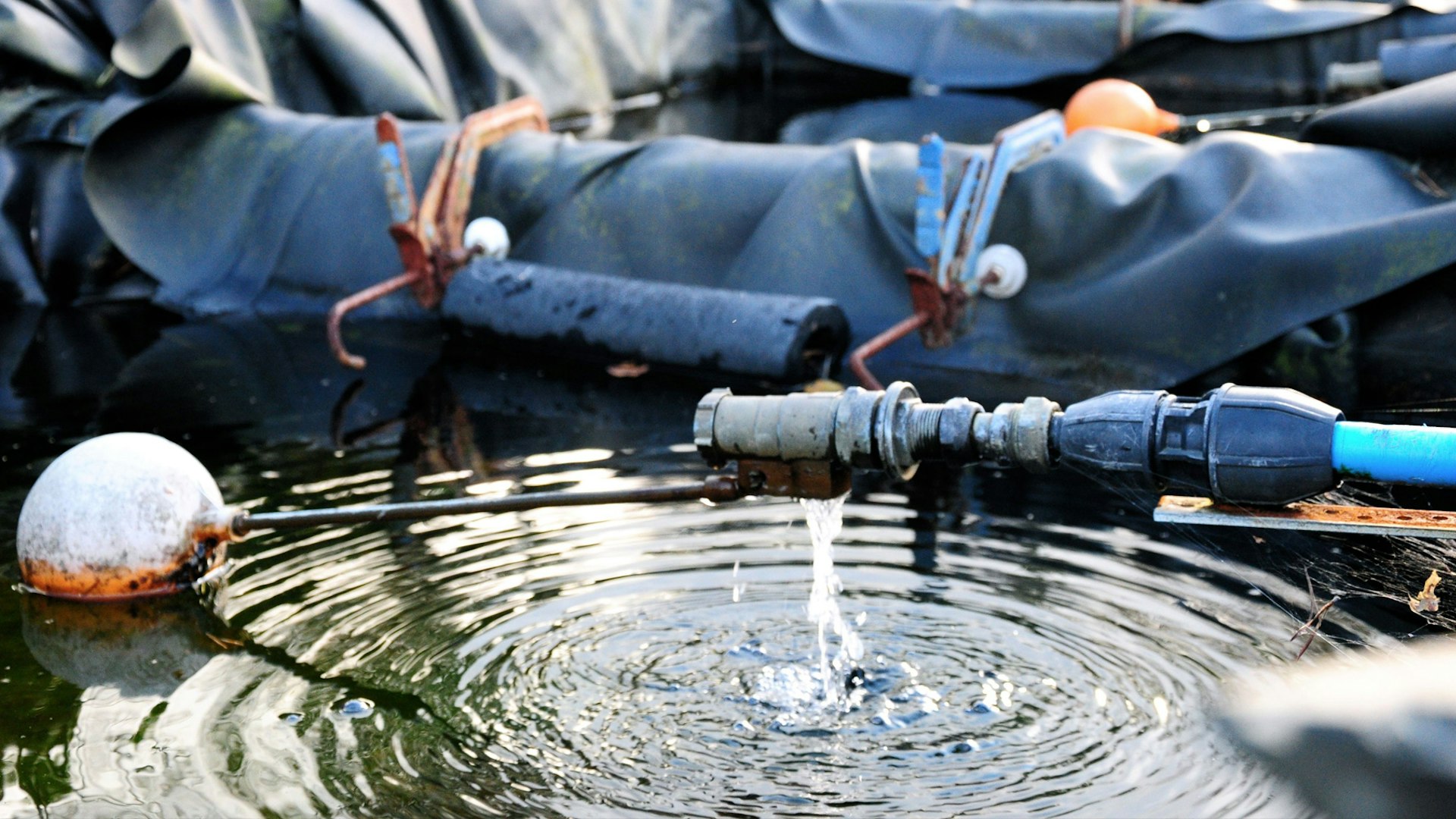 Sand water filter