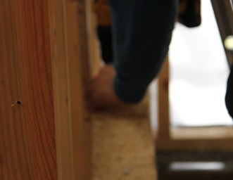 Working with hempcrete on the natural house course